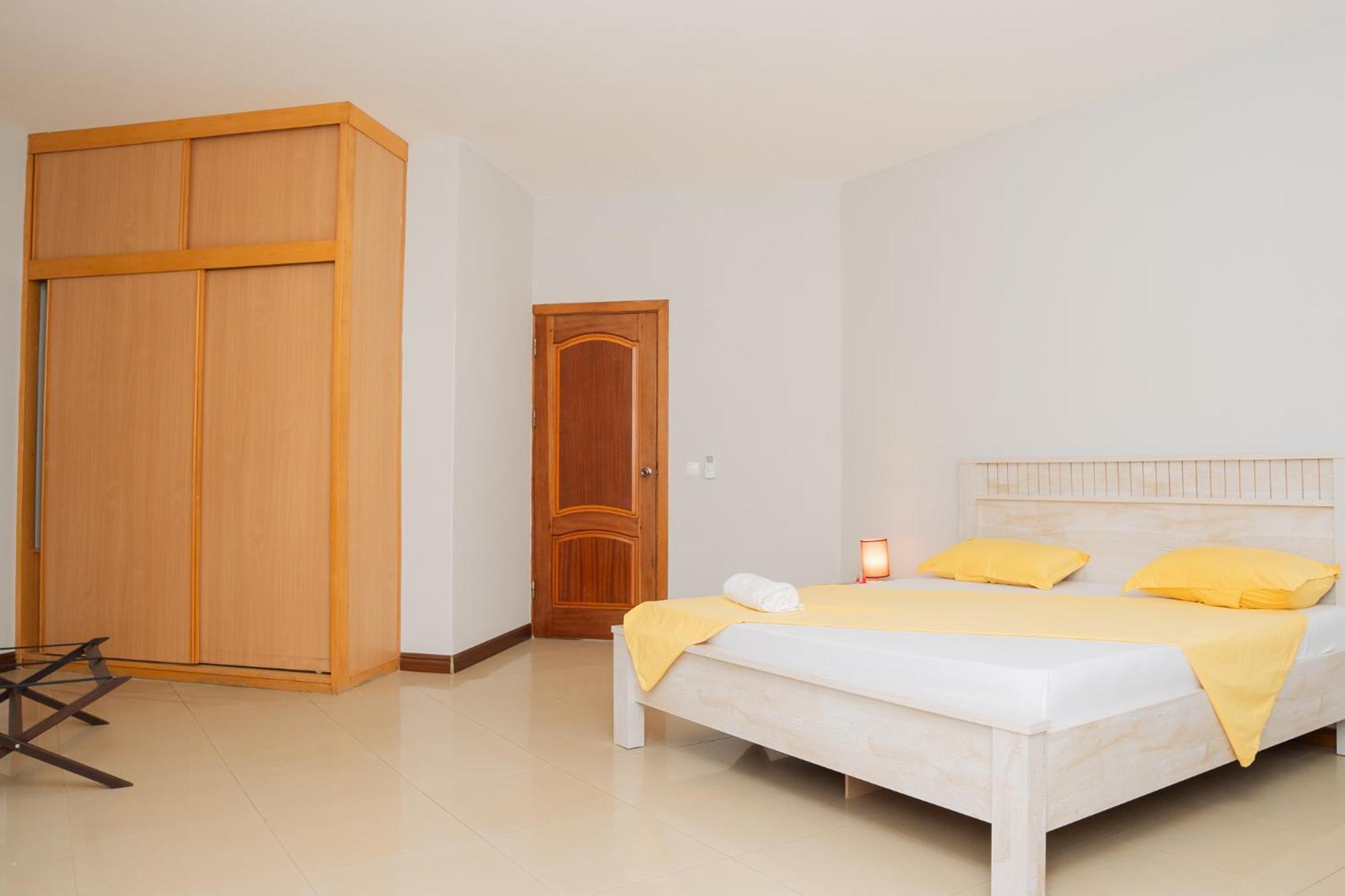 Praia Guest House Exterior foto