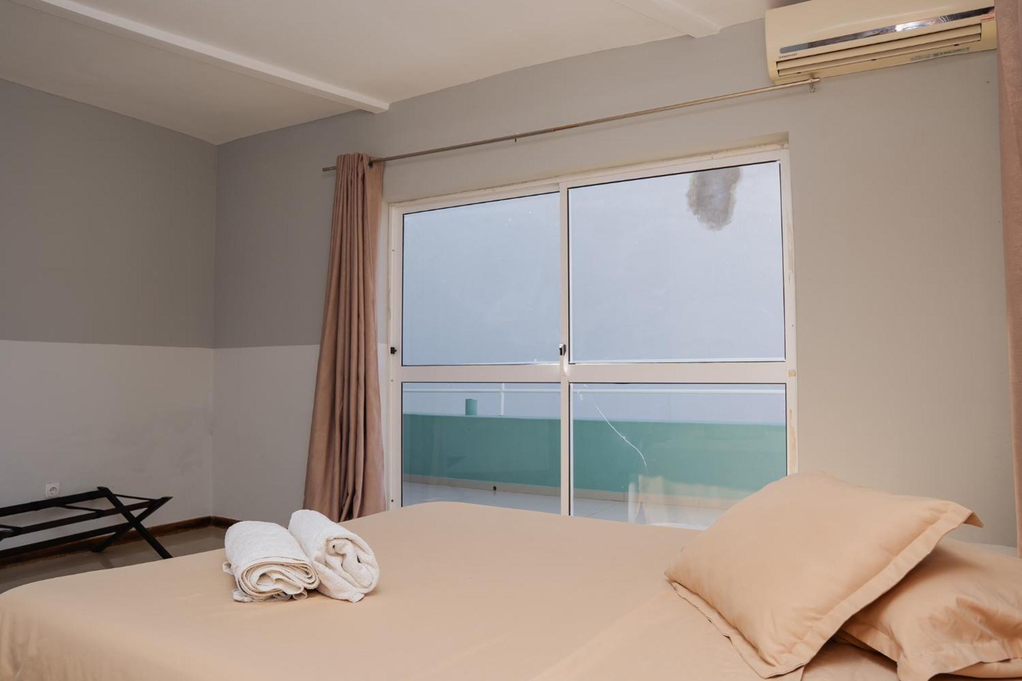 Praia Guest House Exterior foto